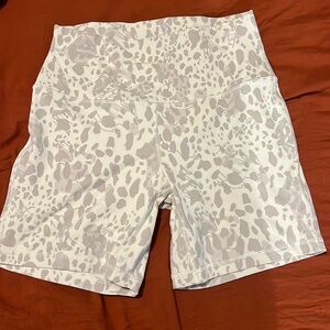 Lululemon biker shorts
